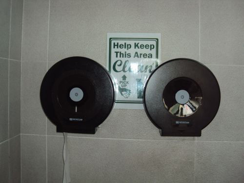 4-Star Toilet - Braddell MRT Station 