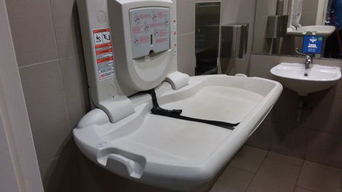4-Star Toilet - Steven Road MRT Station (DT10)