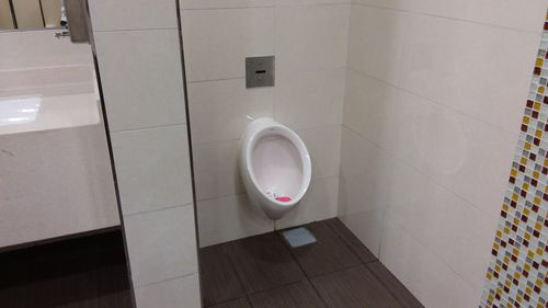 4-Star Toilet - Mattar MRT Station (DT25)
