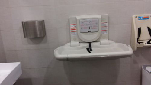 4-Star Toilet - Sixth Avenue MRT Station (DT7)