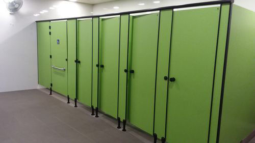 4-Star Toilet - Buangkok MRT Station (NE15)