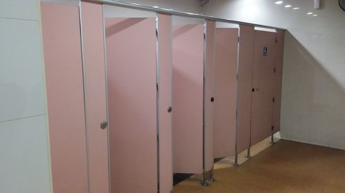4-Star Toilet - Sengkang MRT Staton (NE16)