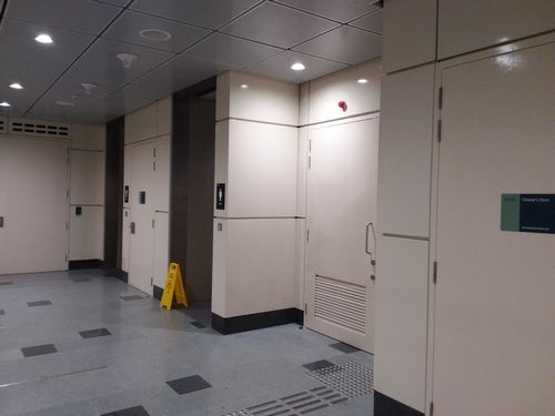 4-Star Toilet - Marina South MRT Station (TEL21)