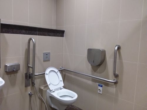 4-Star Toilet - Mount Pleasant MRT Station (TEL10)