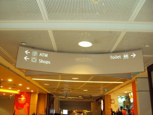 4-Star Toilet - Orchard MRT Station 