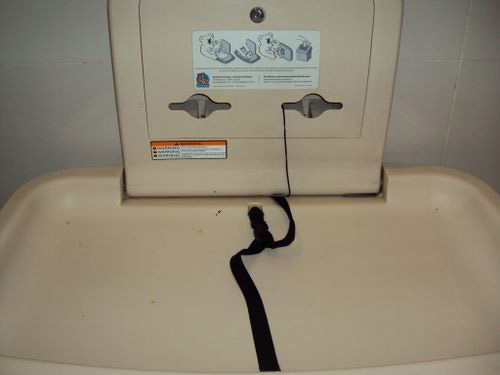 4-Star Toilet - Orchard MRT Station 