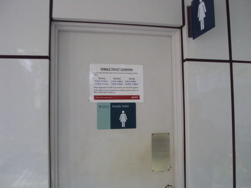 4-Star Toilet - Outram Park MRT Station 