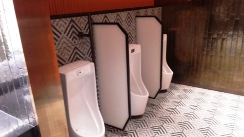 4-Star Toilet - Palais Renaissance Shopping Centre