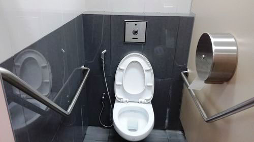4-Star Toilet - Punggol Bus Interchange