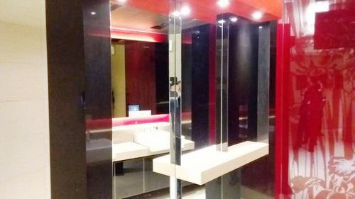 4-Star Toilet - Raffles City Shopping Centre