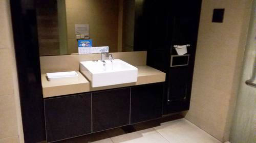4-Star Toilet - Raffles City Shopping Centre