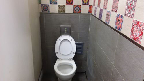 4-Star Toilet - Sembawang MRT Station