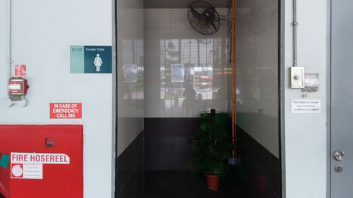 3-Star Toilet - Shenton Way Bus Terminal