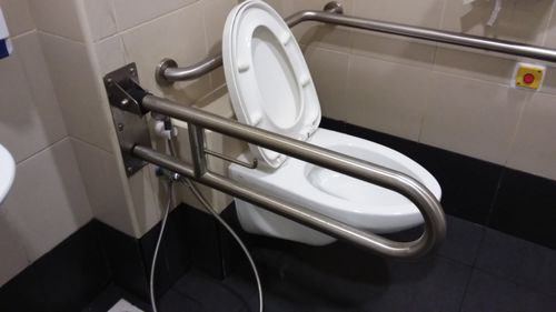 3-Star Toilet - St. Michael's Bus Terminal