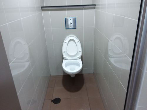 4-Star Toilet - Toa Payoh Lorong 8 Market & Hawker Centre