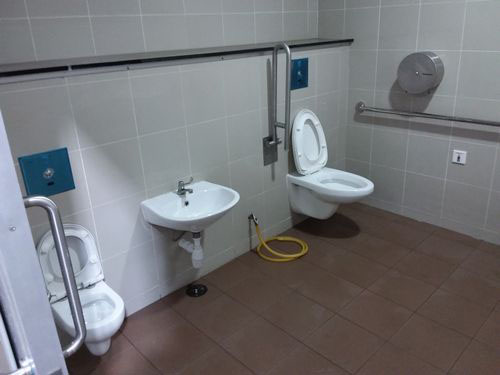 4-Star Toilet - Toa Payoh Lorong 8 Market & Hawker Centre