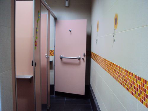 4-Star Toilet - Tanah Merah MRT 