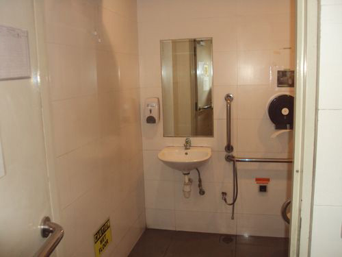 4-Star Toilet - Tanjong Pagar MRT Station 