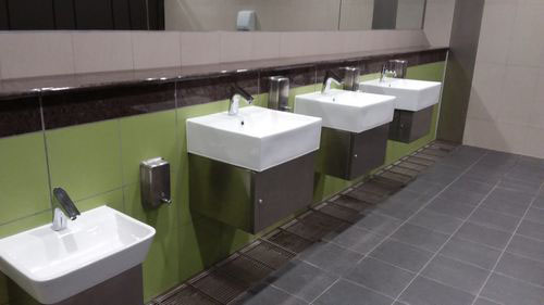 4-Star Toilet - Woodlands North MRT Station TEL3