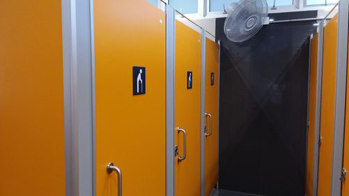 4-Star Toilet - Yio Chu Kang Bus Interchange