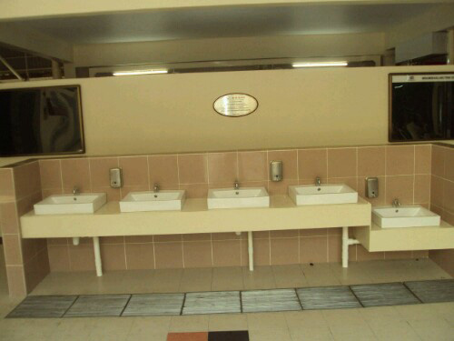 4-Star Toilet - Boon Keng Market & Food Centre 