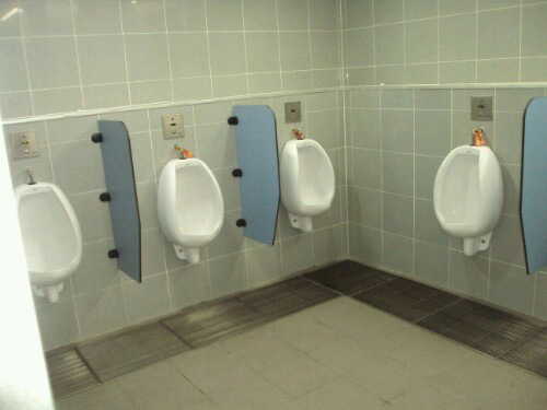 4-Star Toilet - Boon Keng Market & Food Centre 