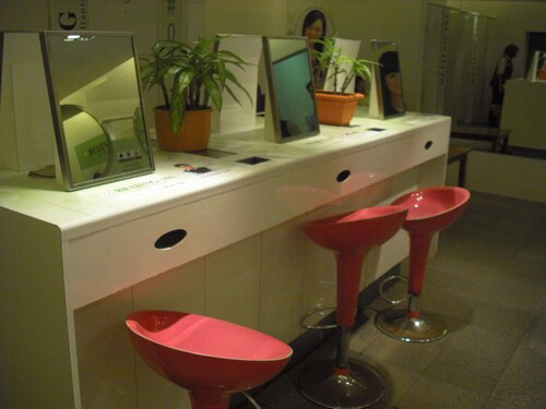 4-Star Toilet - Century Square 