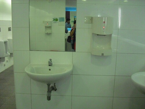 4-Star Toilet - Century Square 