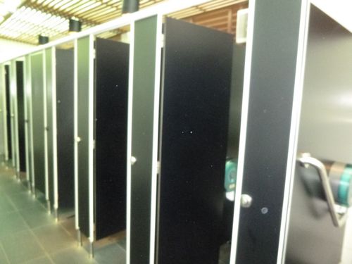 5-Star Toilet - Sentosa Imbiah Lookout 