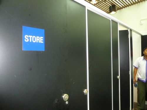 5-Star Toilet - Sentosa Imbiah Lookout 