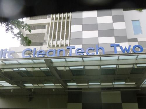 4-Star Toilet - CleanTech Two 