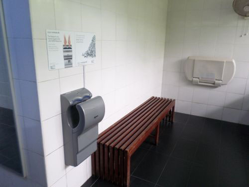 5-Star Toilet - Sentosa Beach Station 