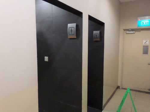 5-Star Toilet - Square 2 Shopping Mall 