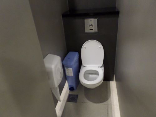 5-Star Toilet - Square 2 Shopping Mall 