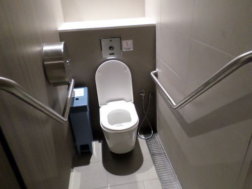 3-Star Toilet - Hawker Centre @ Our Tampines Hub 