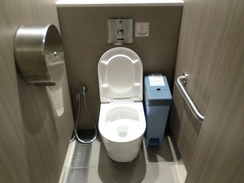 3-Star Toilet - Hawker Centre @ Our Tampines Hub 