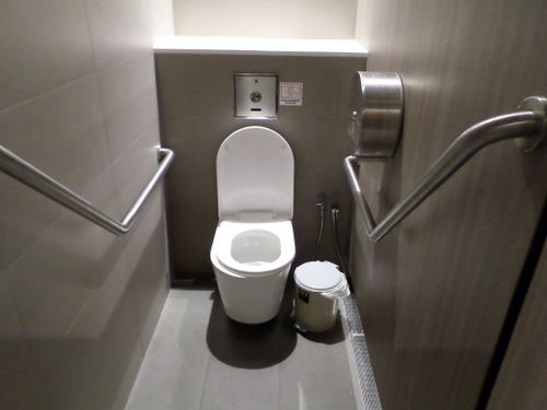 3-Star Toilet - Hawker Centre @ Our Tampines Hub 