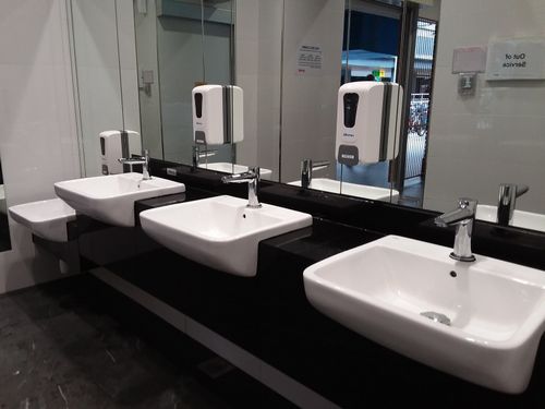 5-Star Toilet - Admiralty MRT Station