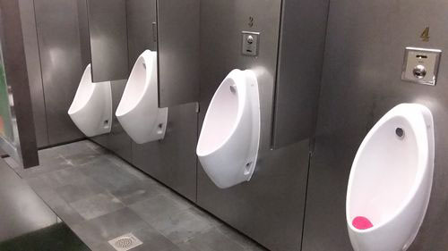 5-Star Toilet - Bras Basah MRT Station