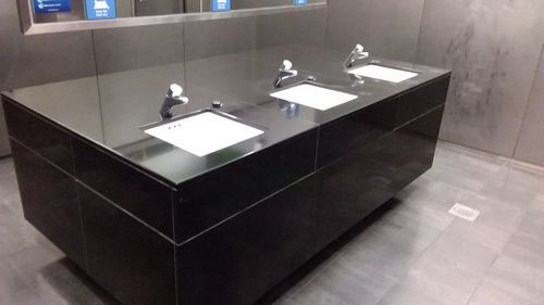 5-Star Toilet - Bras Basah MRT Station