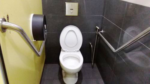 5-Star Toilet - Bukit Batok Bus Interchange