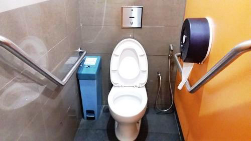 5-Star Toilet - Bukit Batok Bus Interchange