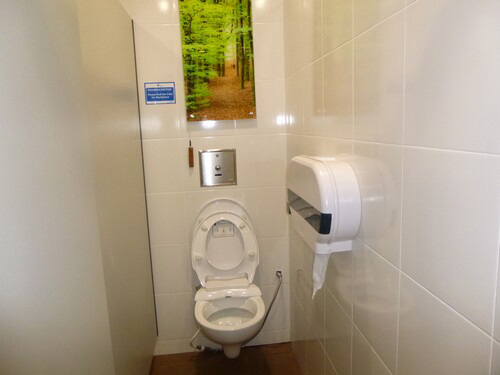 5-Star Toilet - Health Sciences Authority 