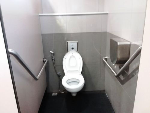 5-Star Toilet - Jurong East Bus Interchange