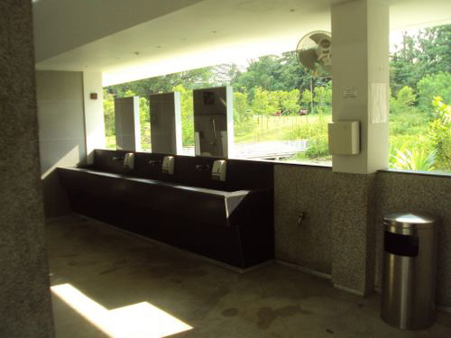 3-Star Toilet - Jurong Eco-Garden 