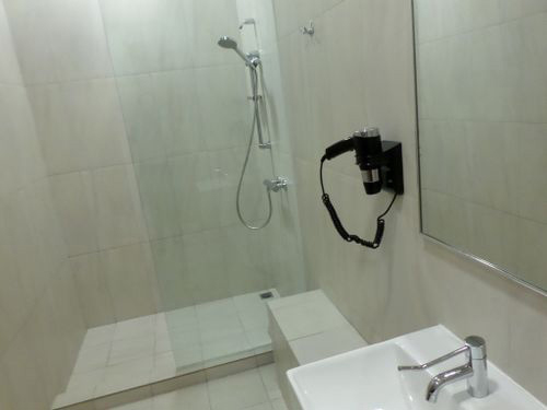 5-Star Toilet - Lum Chang Building 