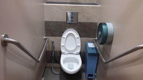 5-Star Toilet - Choa Chu Kang Bus Interchange 