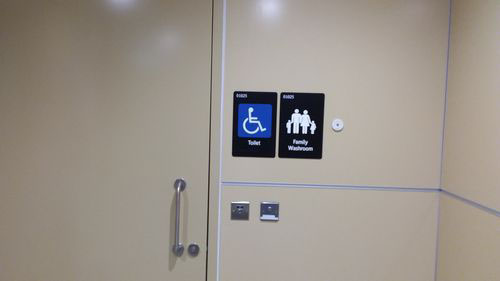 5-Star Toilet - Canberra MRT Station (NS12)