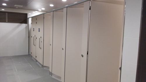 5-Star Toilet - Canberra MRT Station (NS12)