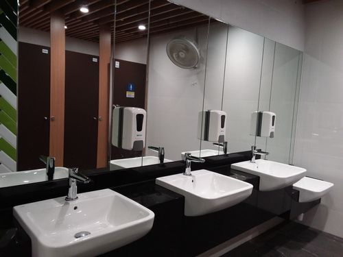 5-Star Toilet - Bukit Gombak MRT Station (NS3)